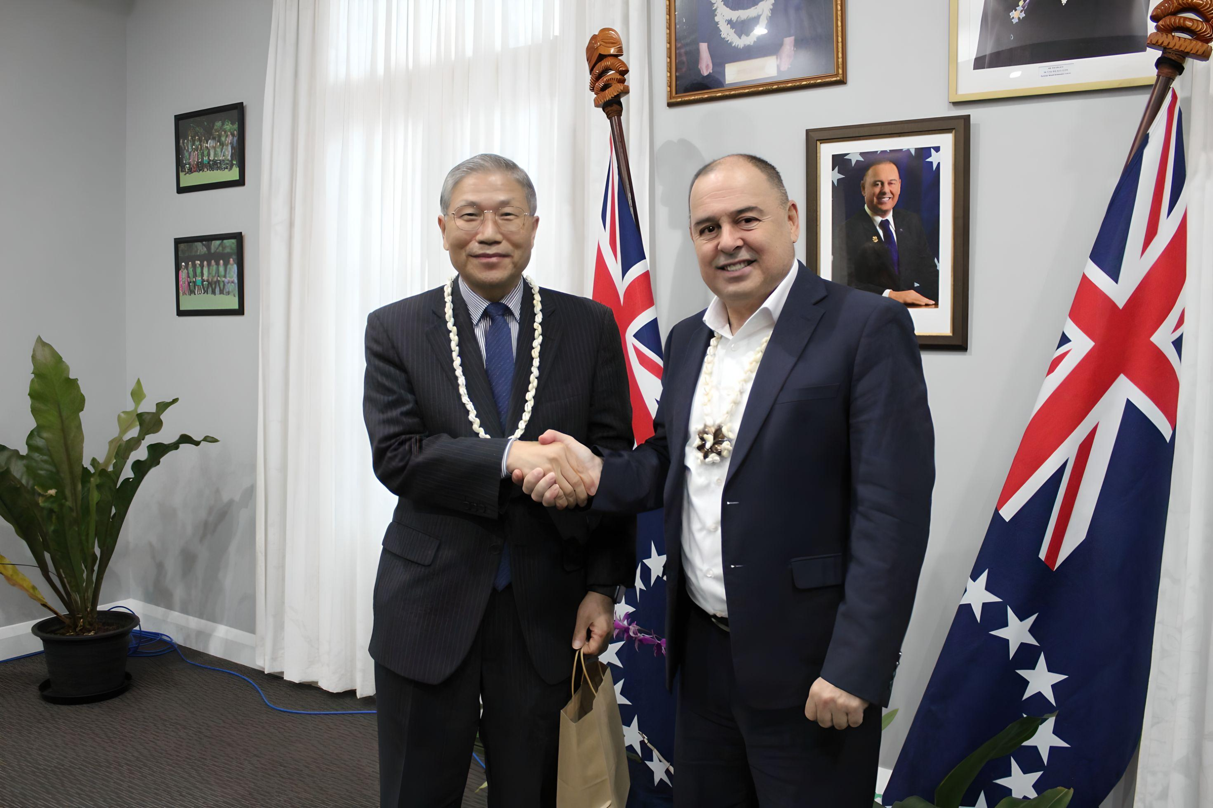 Cook Islands and the Republic of Korea talk forward cooperation 