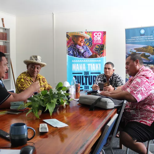Vano John Puna, Ru Taime, and Tamu Tapaitau receive training by Border Security Leader and Training facilitator Tereroa Pumati at MFAI headquarters in Rarotonga