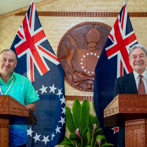 The one-day visit to Rarotonga, by New Zealand Deputy Prime Minister the Rt. Hon. Winston Peters saw the two governments reaffirm economic resilience, health, and security as ongoing priorities for their forward bilateral co-operation.
