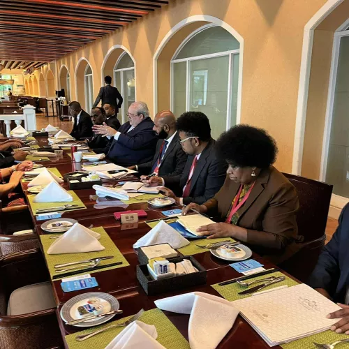 Cook Islands and Papua New Guinea Foreign Ministers meet - celebrations for both in 2025