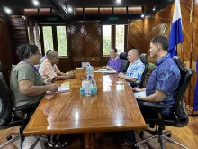 Cook Island and Kiribati discuss Pacific Partnerships for Prosperity 